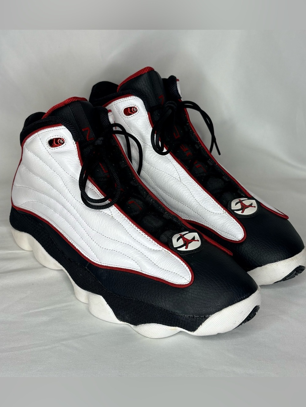 Jordan Pro Strong Men’s Black, White & Varsity Red Basketball Sneakers Size 14